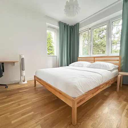 Fantastays - Pine Apartamento *