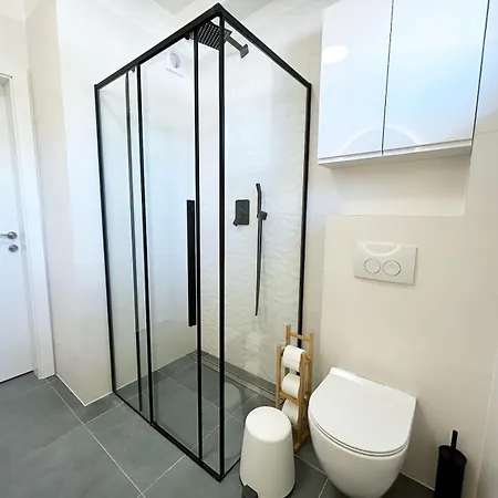 Fantastays - Pine Apartament